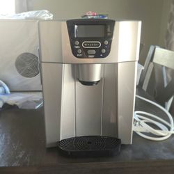 Whynter Counter-top  Ice maker & Water Dispenser