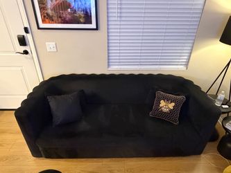 Elegant Black Velvet Scalloped Sofa – Luxury Style