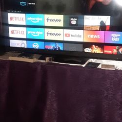 Vizio 55 Inch TV Excellent Condition 