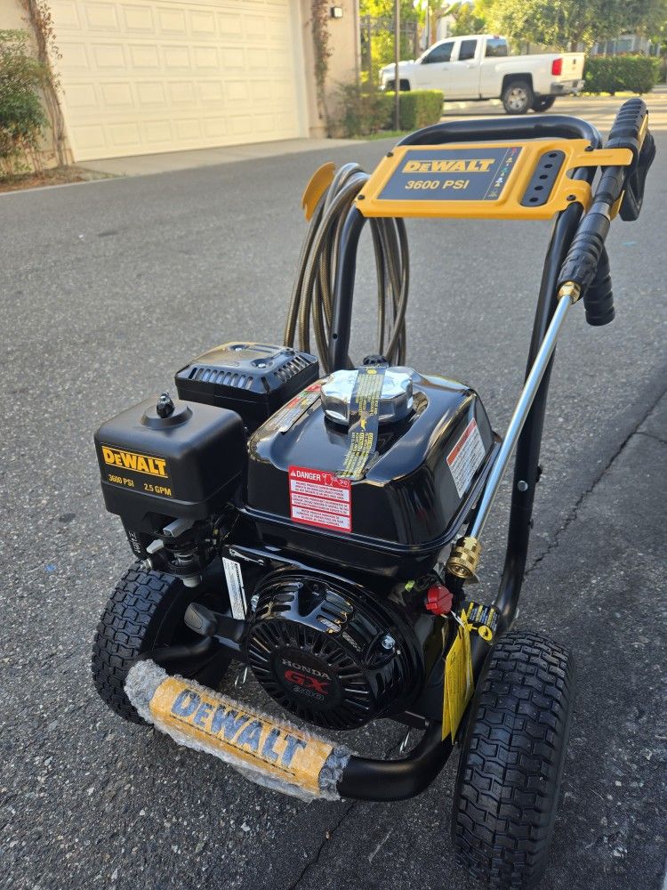 Dewalt 3600 Preasure Washer Honda Motor