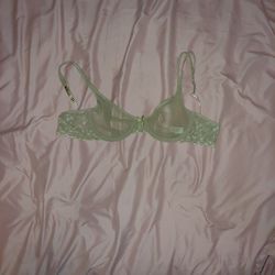Used EXCELLENT CONDITION DKNY BEIGE BRA