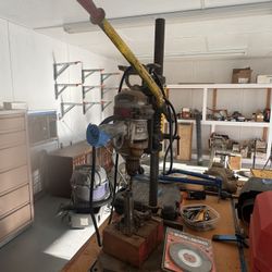 Milwaukee Heavy Duty 1/2 Drill