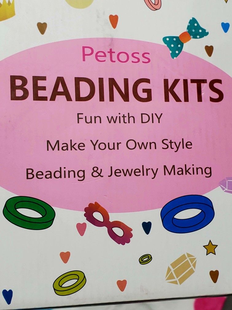 10$ Bead Kit Assorted Charms And String