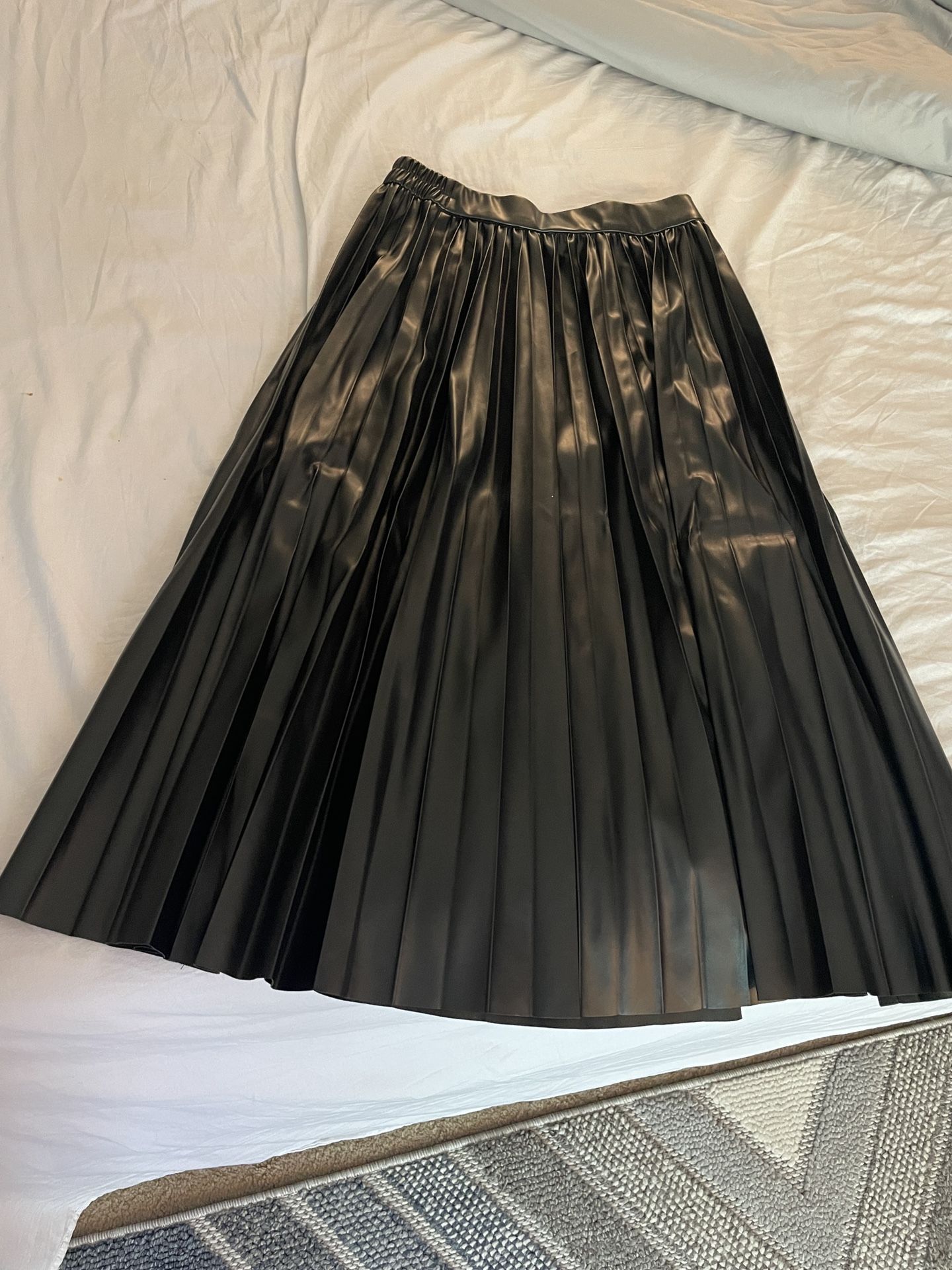 Black Skirt