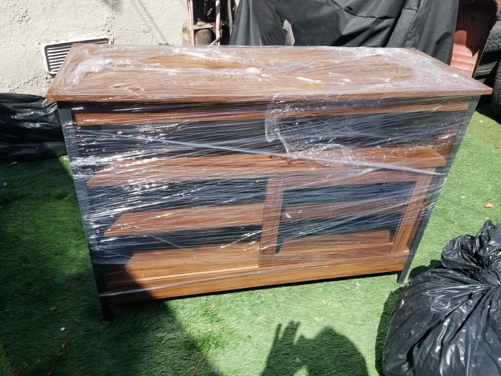 Nice Telavision stand  $75 Like New