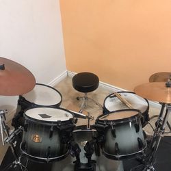 Drum Set & Yamaha MC 1620