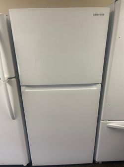Samsung Top Mount White Fridge
