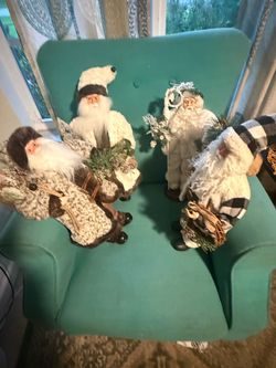 Large Santas