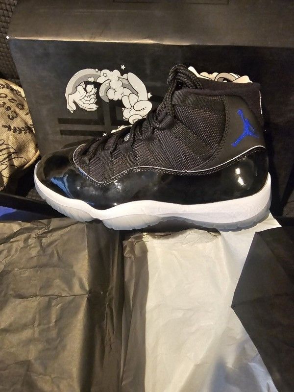 Jordan Retro 11