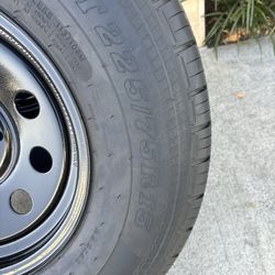 2 Trailer Tires With Rims 225x75-15 $240