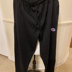 NWT Woman’s Champion Sweatpants Size X-Large