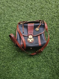 Dooney And Bourke