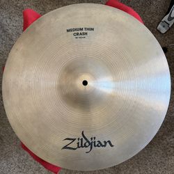 18” Zildjian Avedis Crash Cymbal (med-thin)