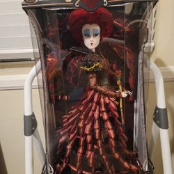 Queen Of Hearts Collectors Doll