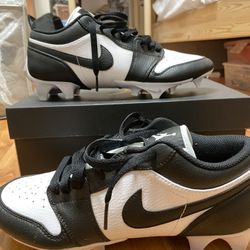 Jordan 1 Low Cleats