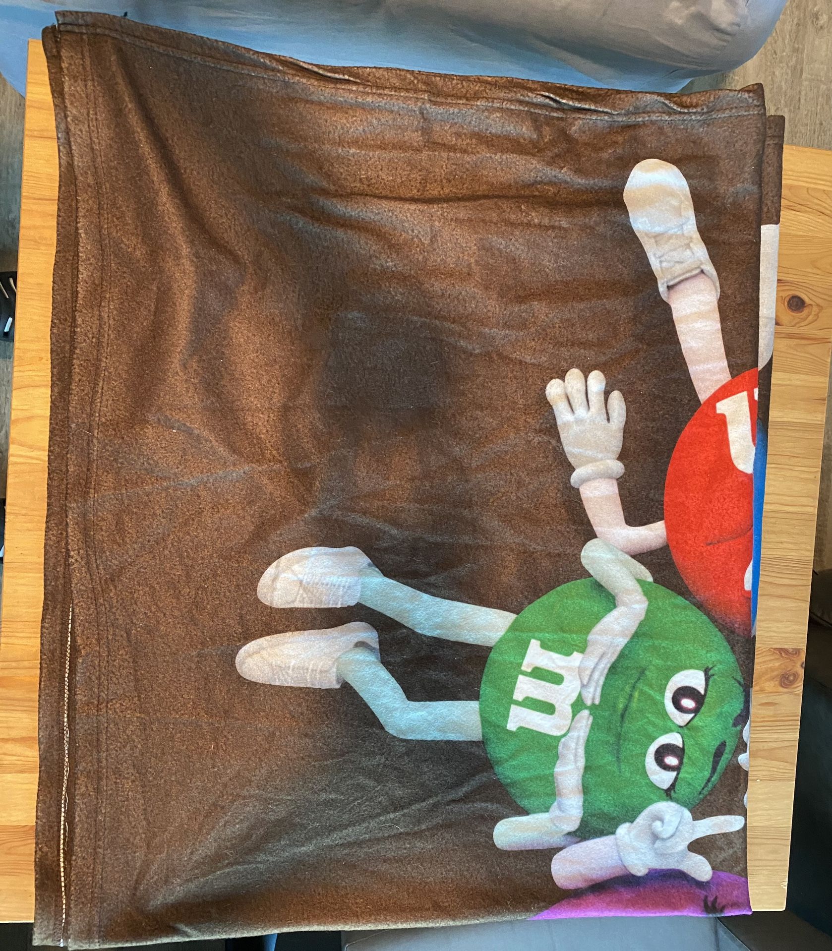 M&M'a Character Fleece Machine Washable Blanket (Gently Used) 50" X 60"
