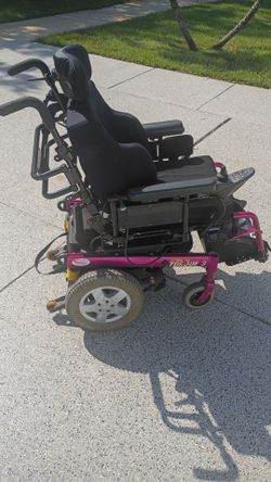 Power wheel chair