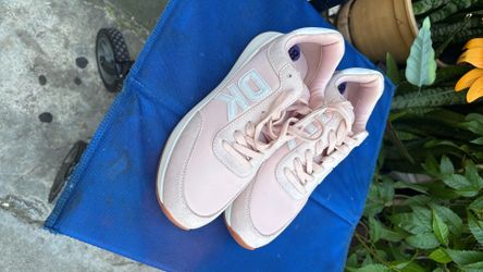 DKNY Shoes For Women 