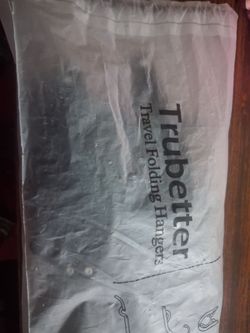 Pack of 12 travel folding hangers by trubetter