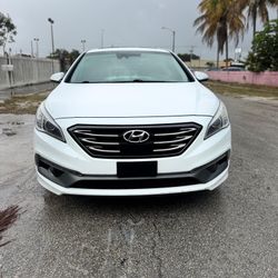 2017 Hyndai sonata 115k Miles 6500$ full price we finance with $3000 