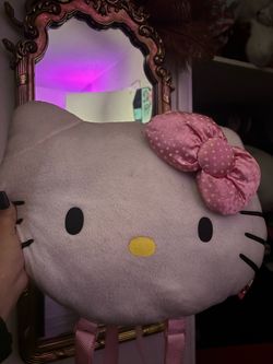 Hello kitty back pack