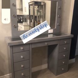 Vanity Set