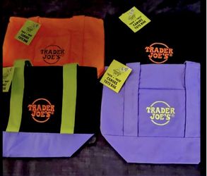 Trader Joe’s Mini Canvas Totes Halloween Exclusive