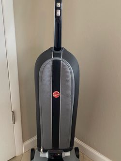 Hoover Platinum Collection Lightweight Bagged Vacuum