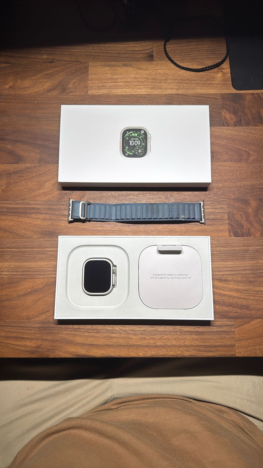 Apple Watch Ultra 3 - Natural Titanium 