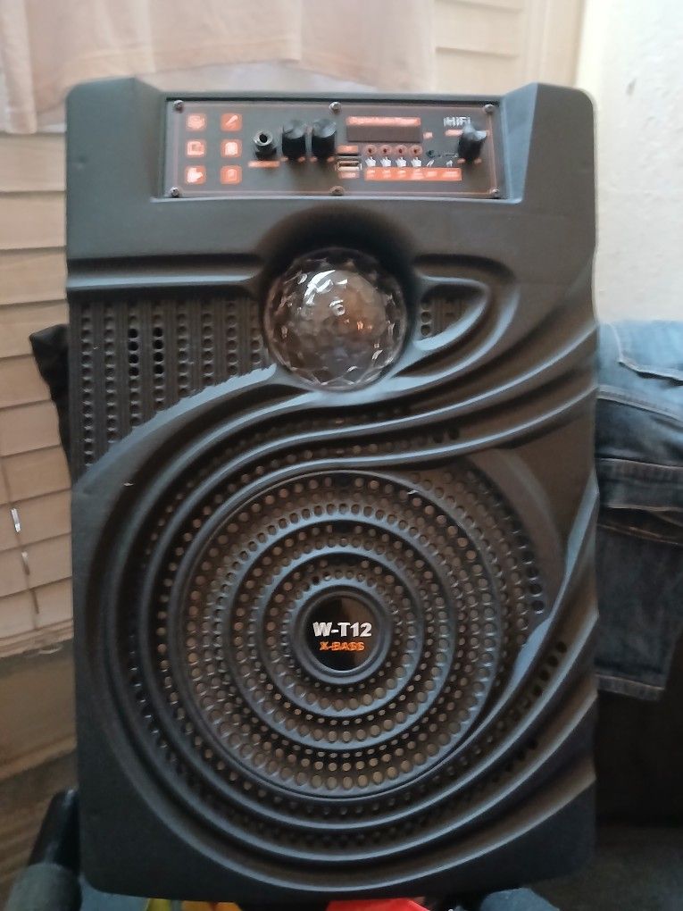 Bluetooth Speaker