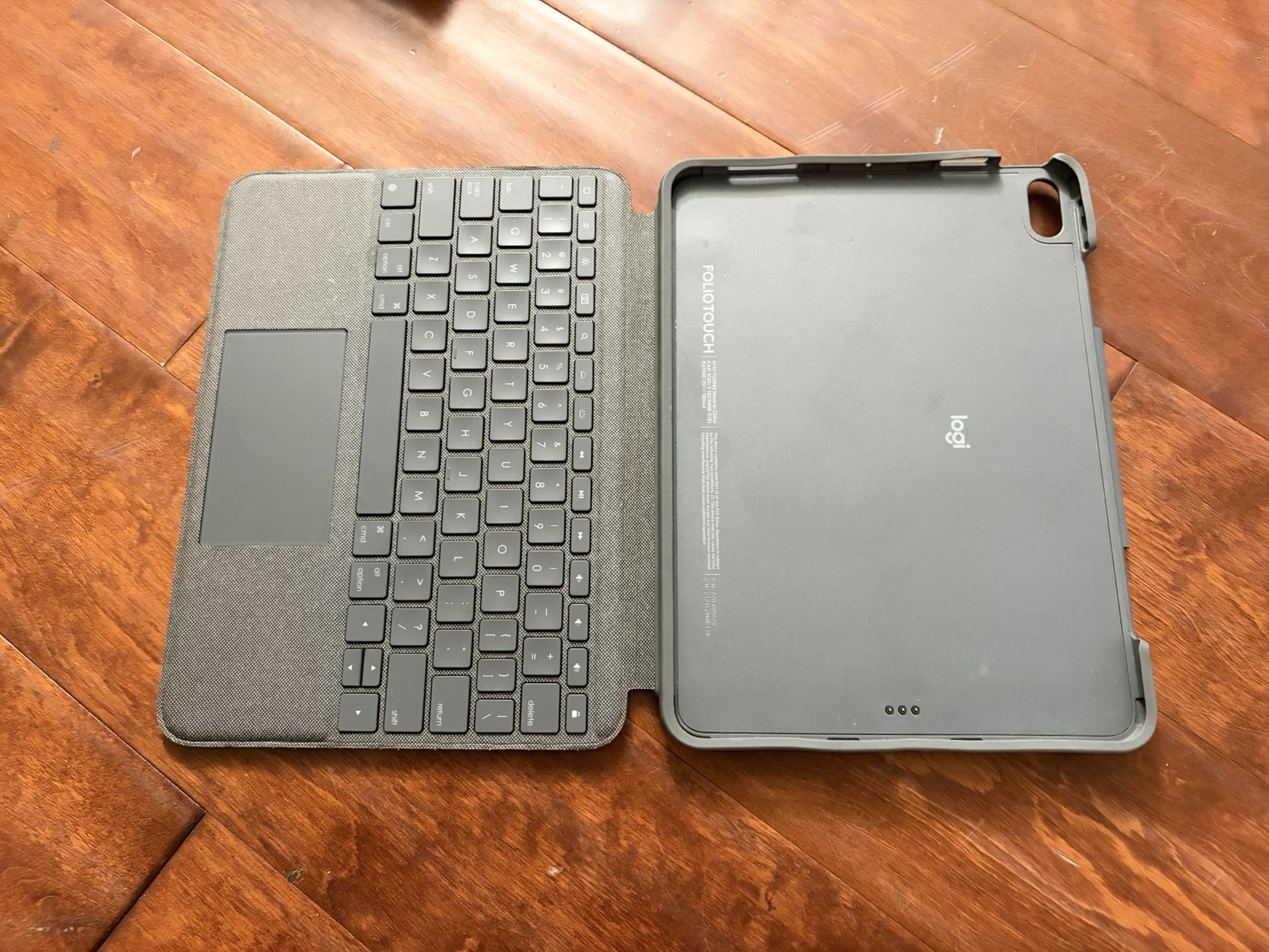 Logi keyboard for ipad pro 11 inch, ipad air 4th gen.