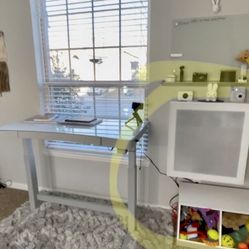 White Wall mounted Shelf 