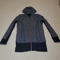 Lululemon Daily Practice Jacket in a black and white pique fabric