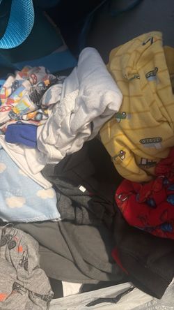 FREE! Family in need of toddler boy 2T clothes and 8&9C shoes also women’s clothes large