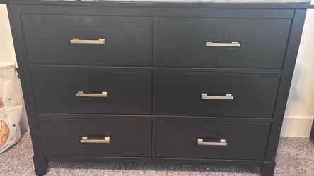 Black 6-Drawer Dresser with Gold Handles