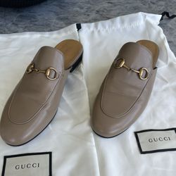 Gucci Woman’s Taupe Slides