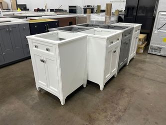 Bathroom Vanities – Muebles para baño Quartz, Wood, & Granite- Cuarzo, - $199 (Grand Prairie)