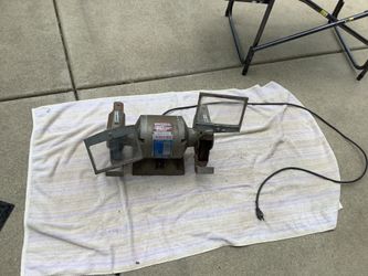 Rockford industrial type grinder heavy duty ball bearing 6” wheel, model R6, 60hz, double face shield, 1/2 horsepower,