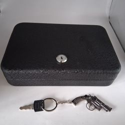 Portable Gun or Valuable Safe w/ Key