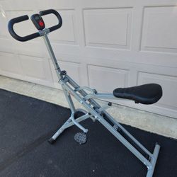 Folding Eliptical w/timer and calorie counter
