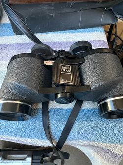 Bushnell Insta Focus Binoculars