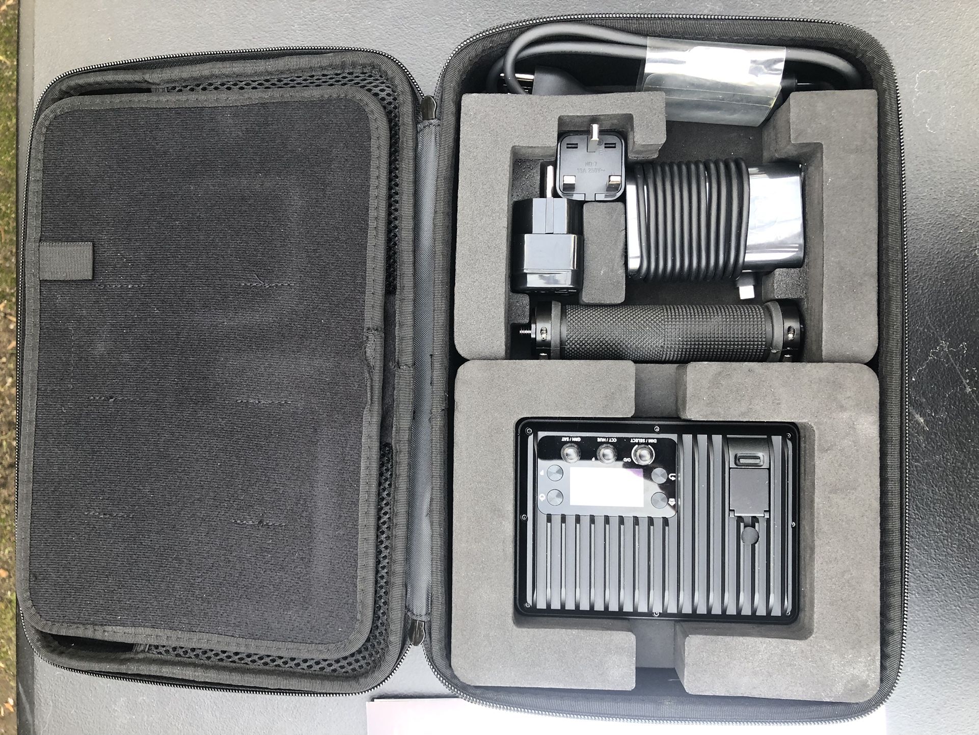 LitraStudio RGBWW Light