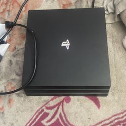 PS4 Pro 