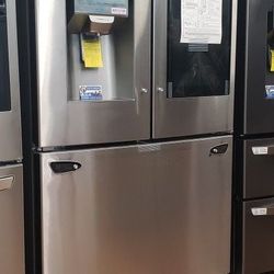 LG Refrigerator Instaview