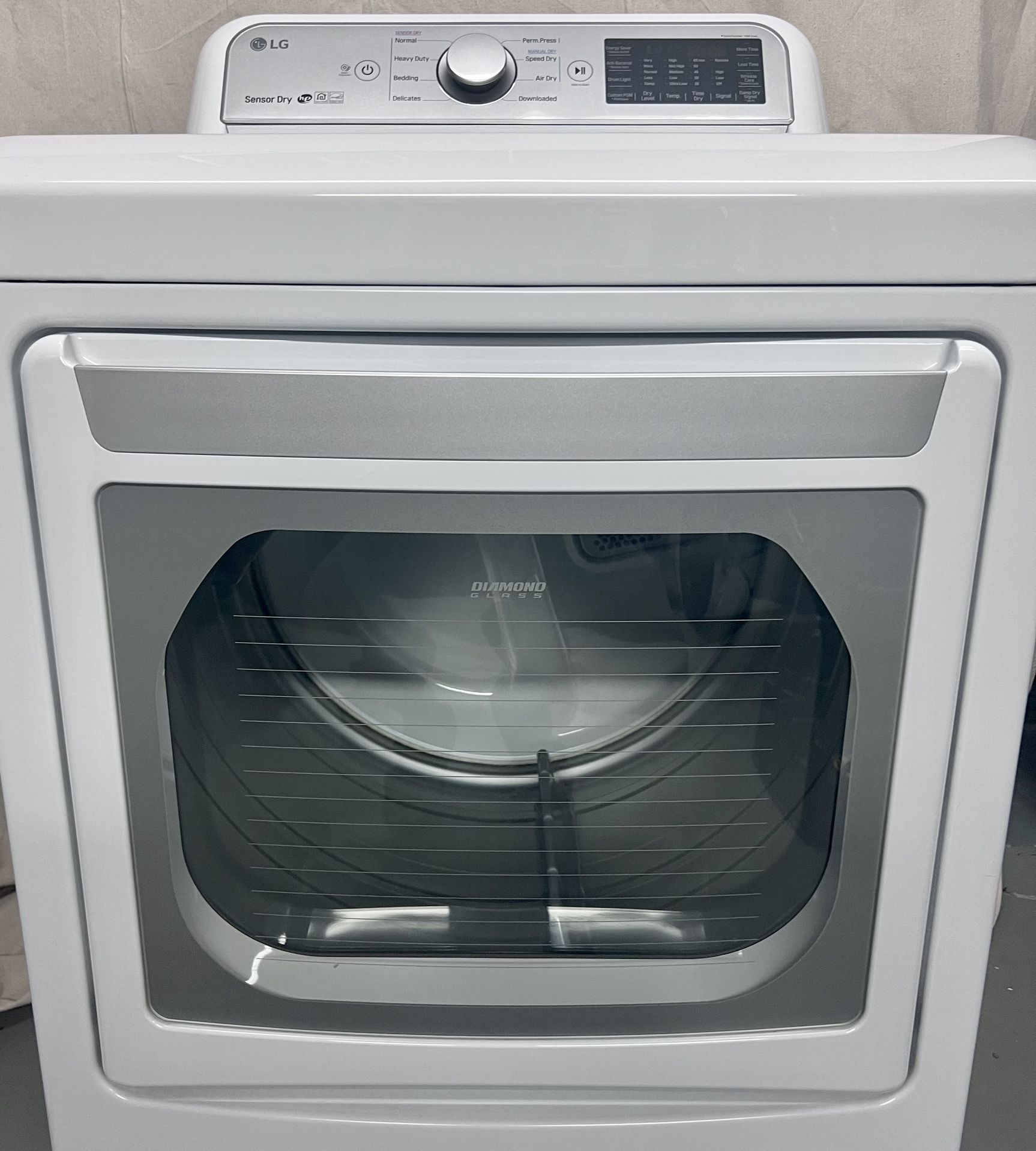 LG Smart Wi-fi Washer and Gas Dryer