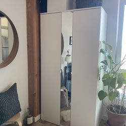 IKEA VIHALS  Wardrobe 