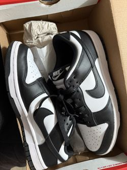 Nike Panda Dunks