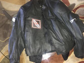 Motorcycle jacket