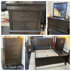Brand New 🌌$10 Down Payment Finance 🌌 Mayville Stained Gray 4 Piece Queen Panel Bedroom Set