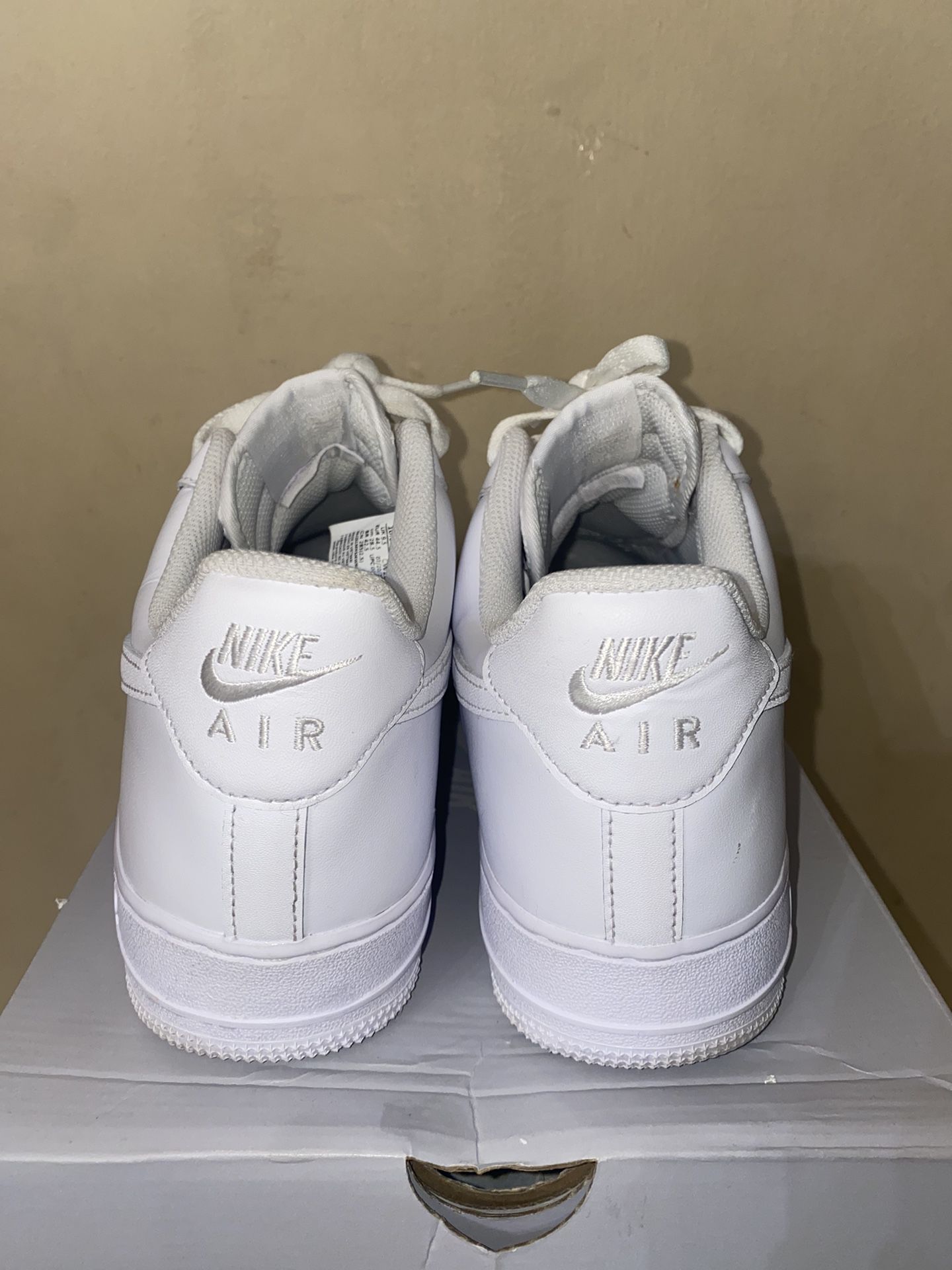Nike Air Force 1 Size 10.5 White Original Box 